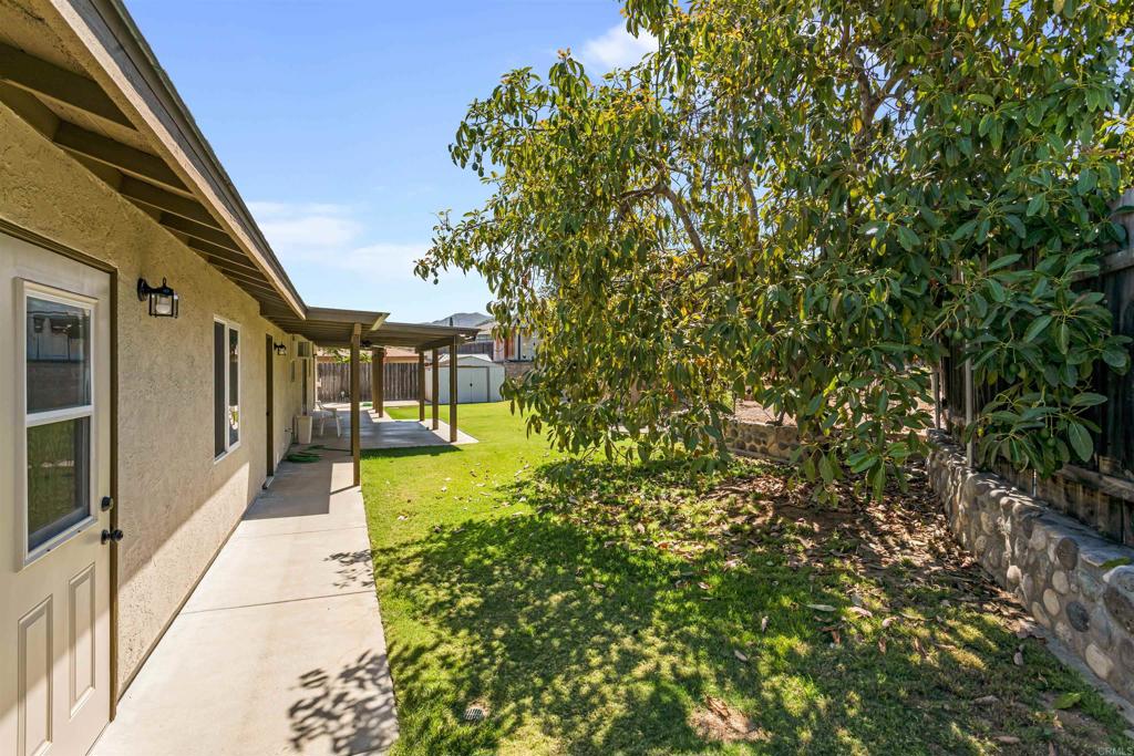main property photo 26