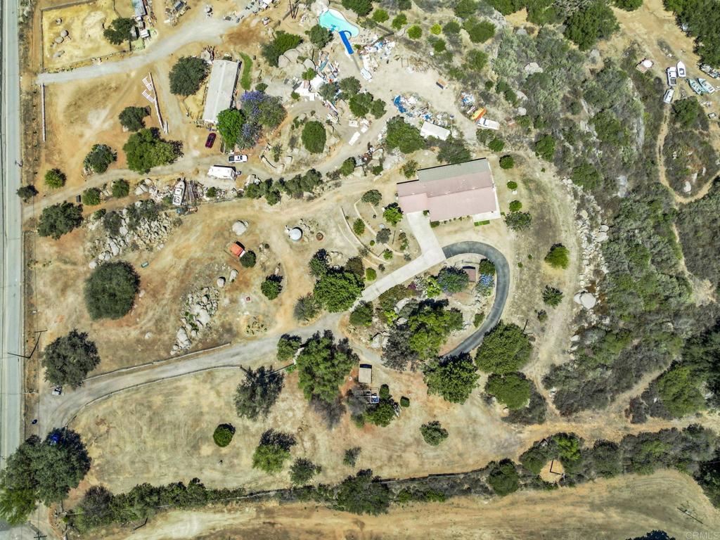 main property photo 45