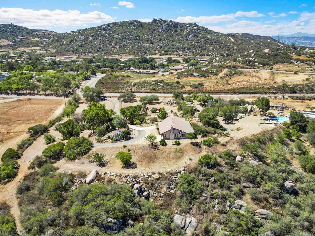 main property photo 50