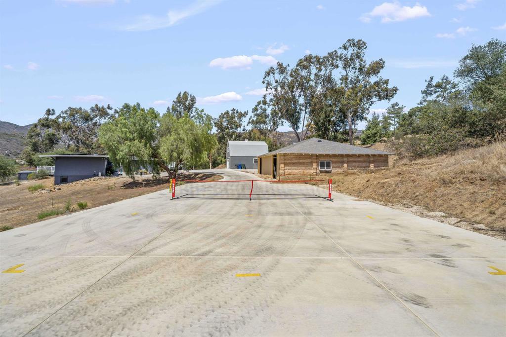 main property photo 51