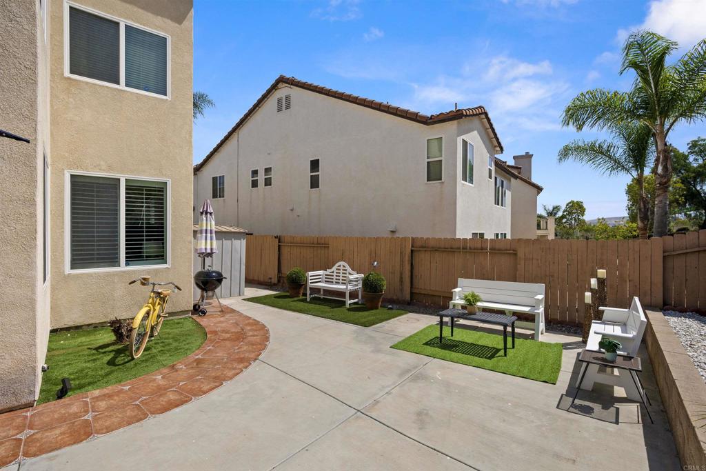 main property photo 32