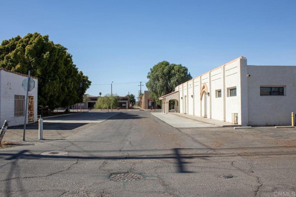 main property photo 3