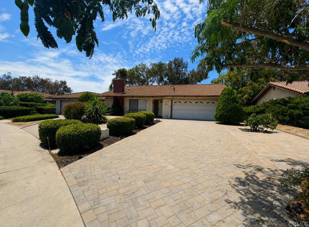main property photo 0