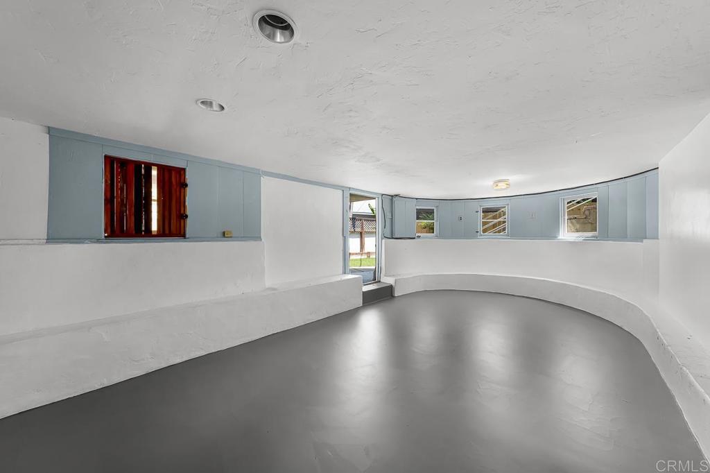 main property photo 64