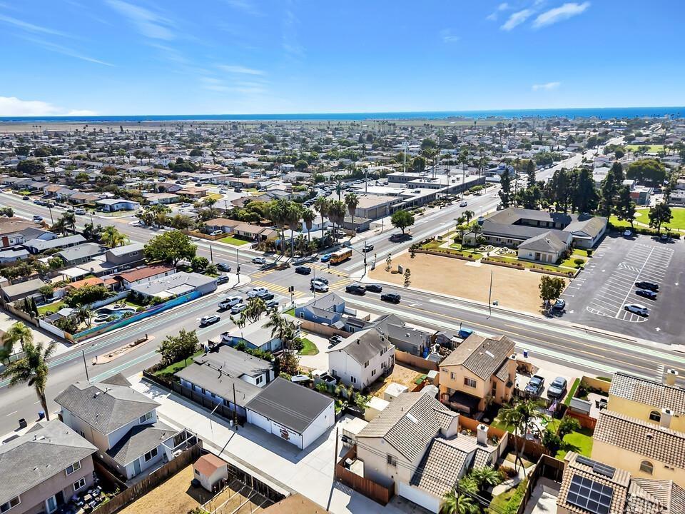 main property photo 50