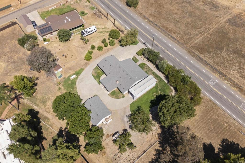main property photo 49