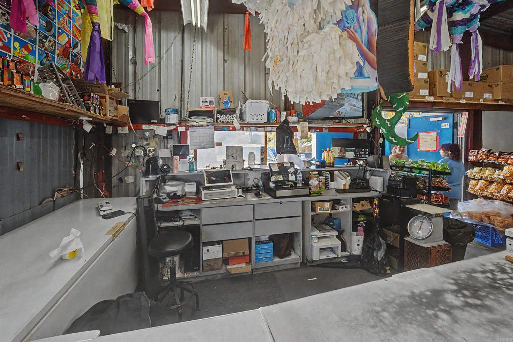 main property photo 29