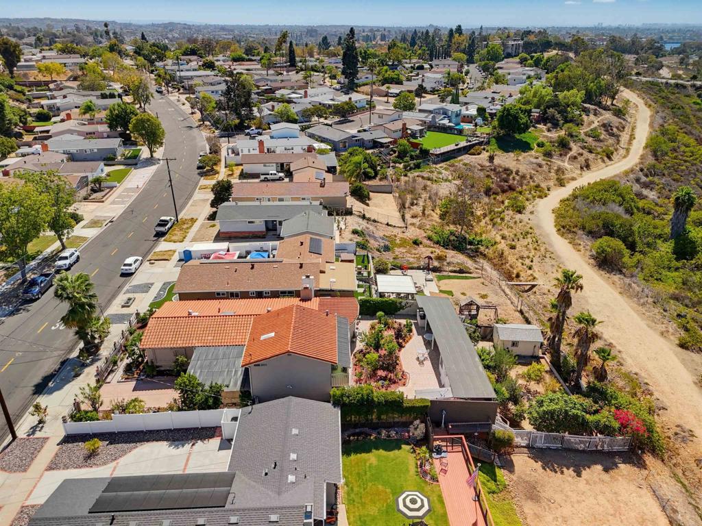 main property photo 74