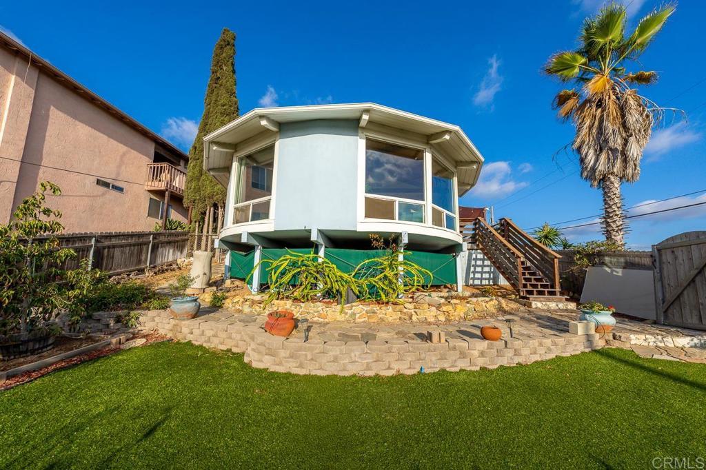 main property photo 29