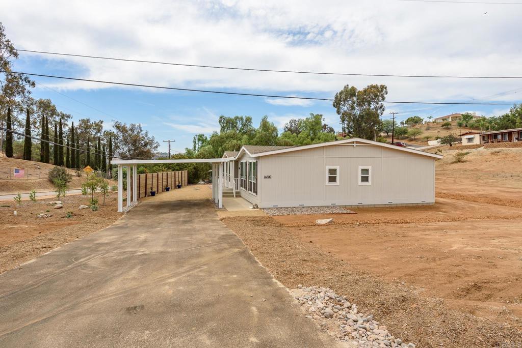 main property photo 22