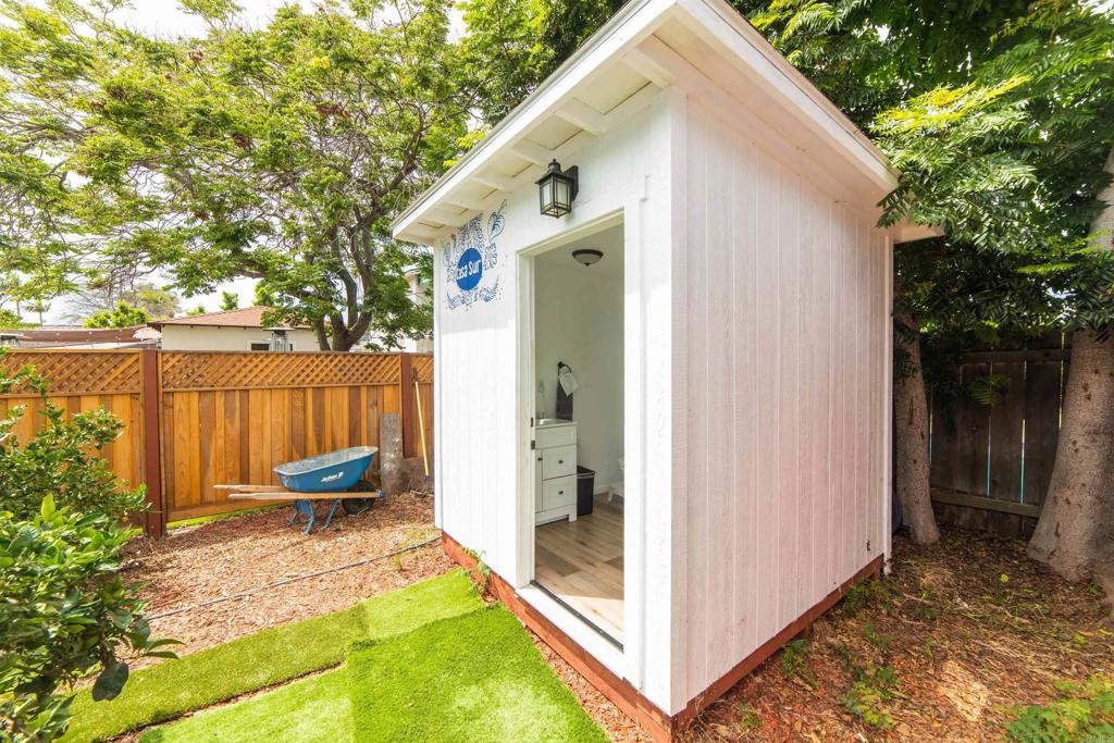 main property photo 60