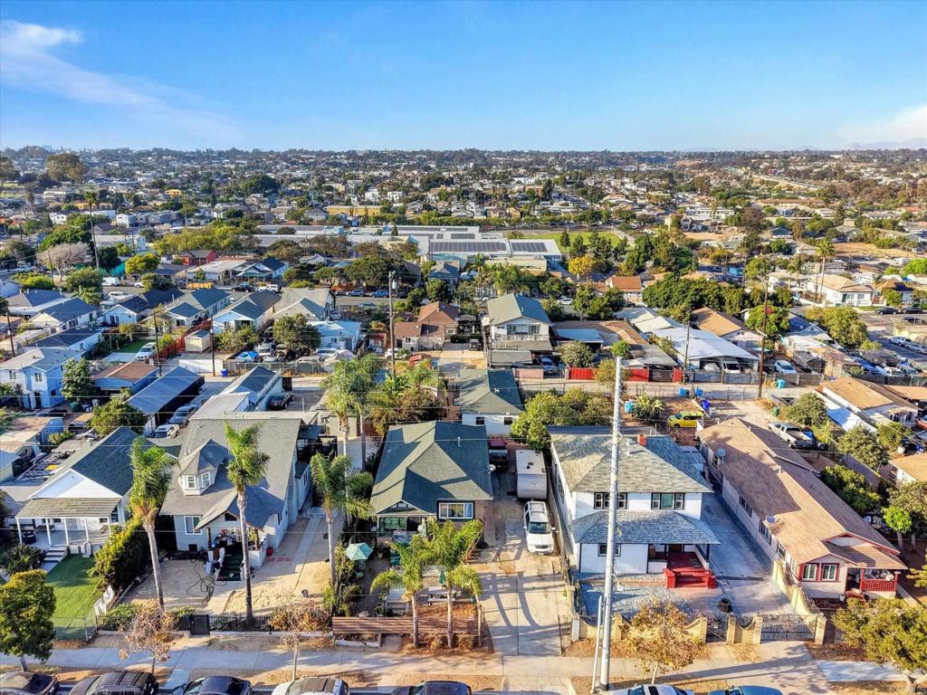 main property photo 20
