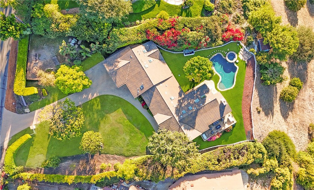 main property photo 49