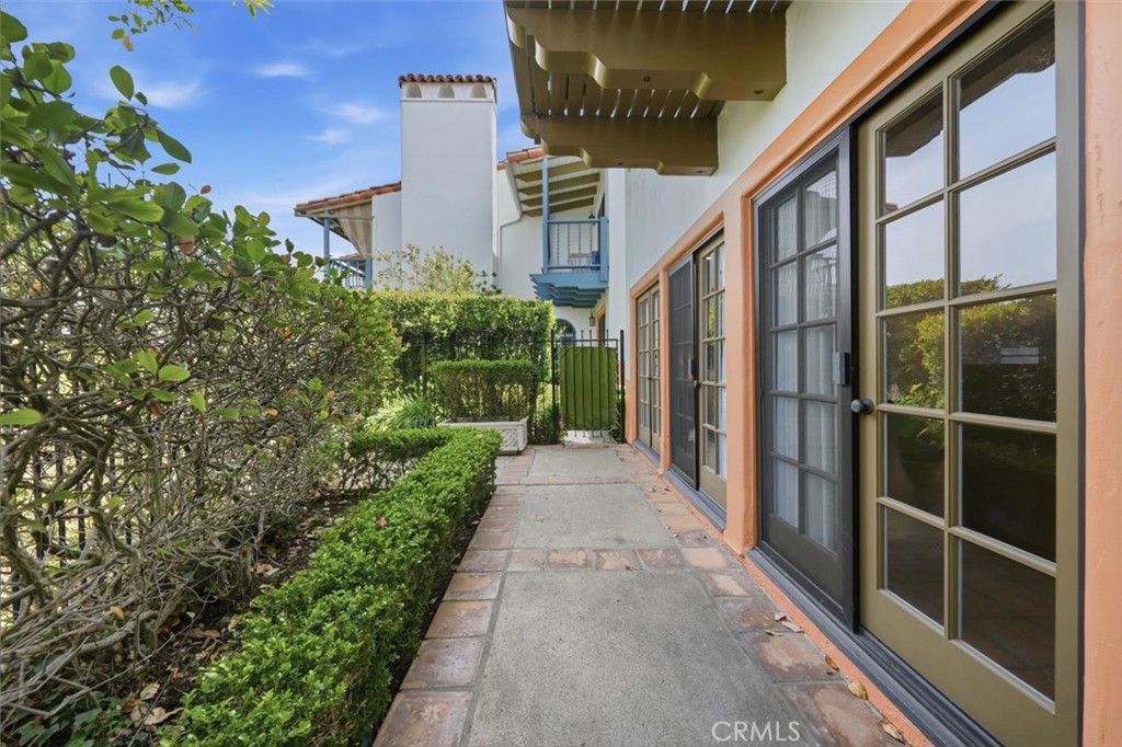 main property photo 14