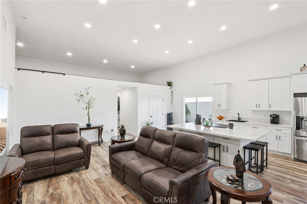 main property photo 58