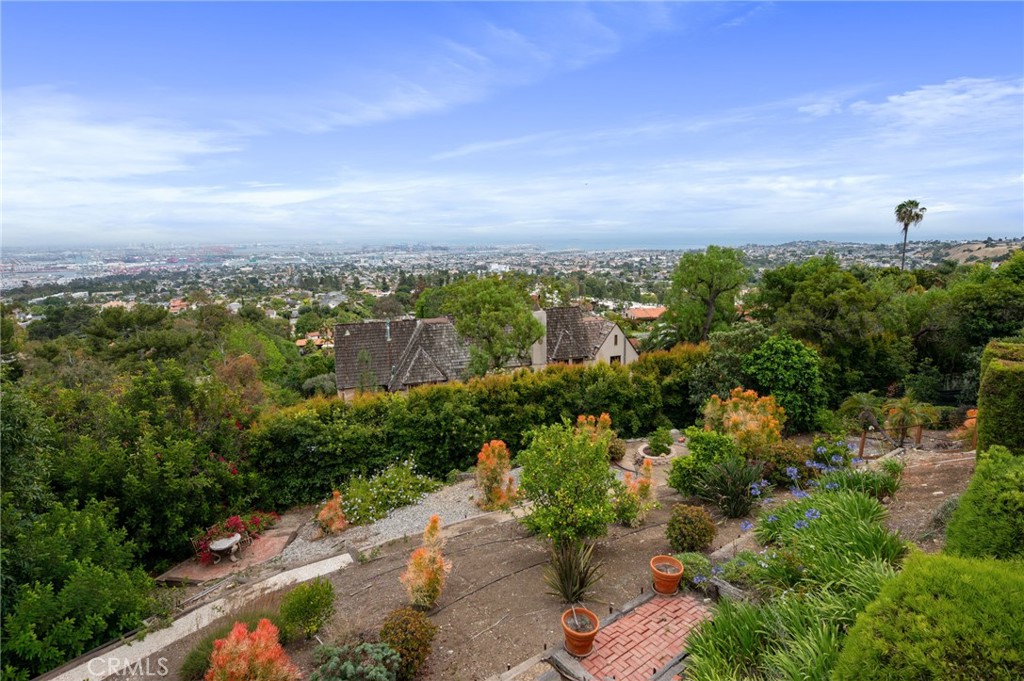main property photo 60