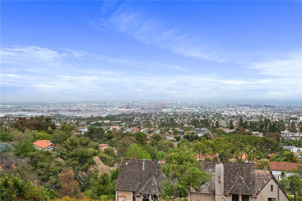 main property photo 74