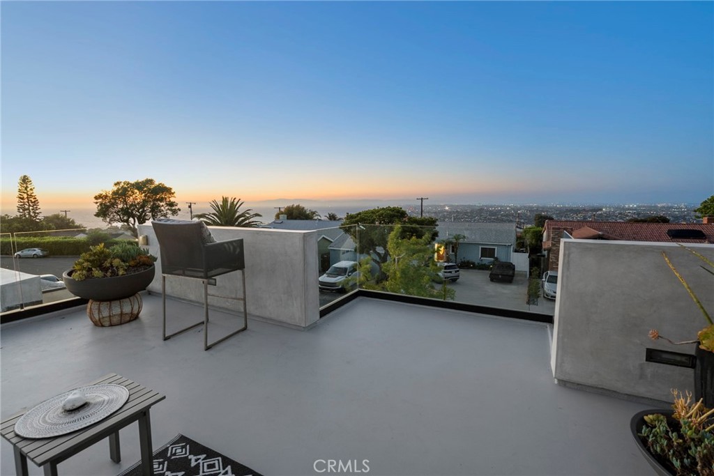 main property photo 65