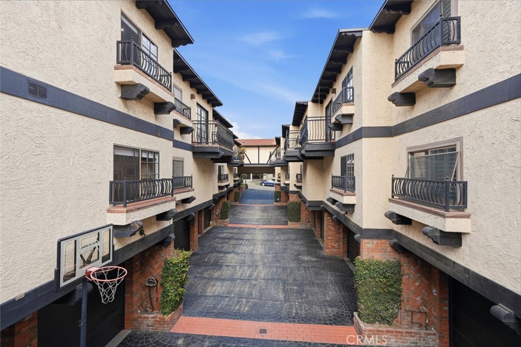 main property photo 67