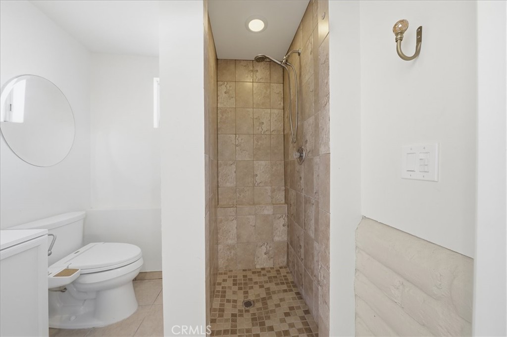 main property photo 63