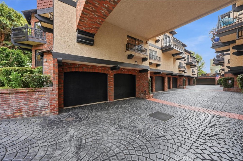 main property photo 61