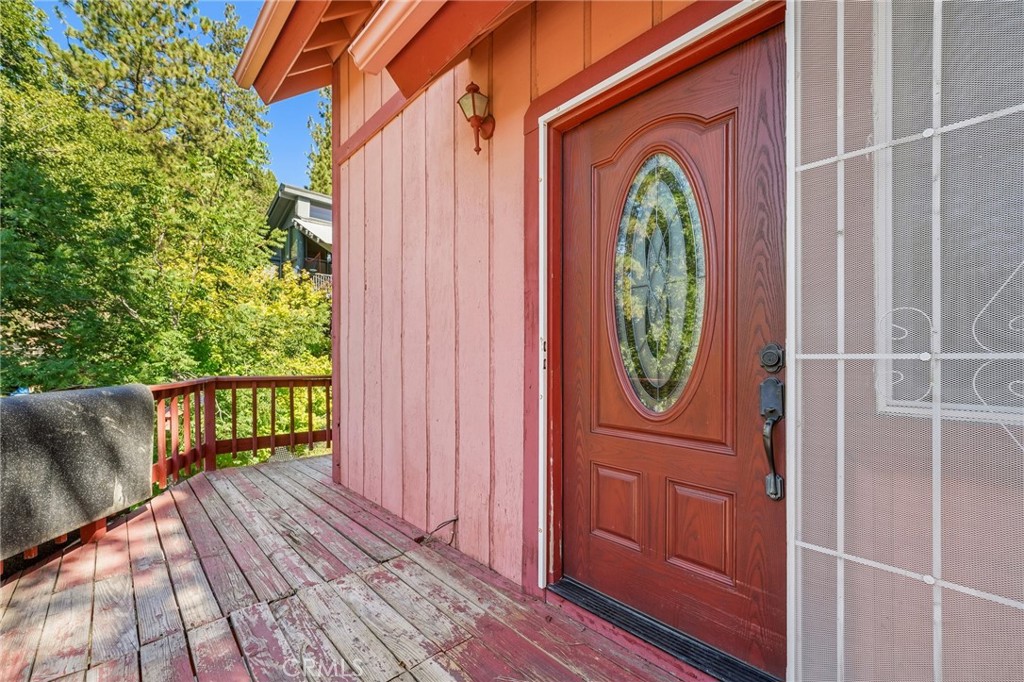 main property photo 9