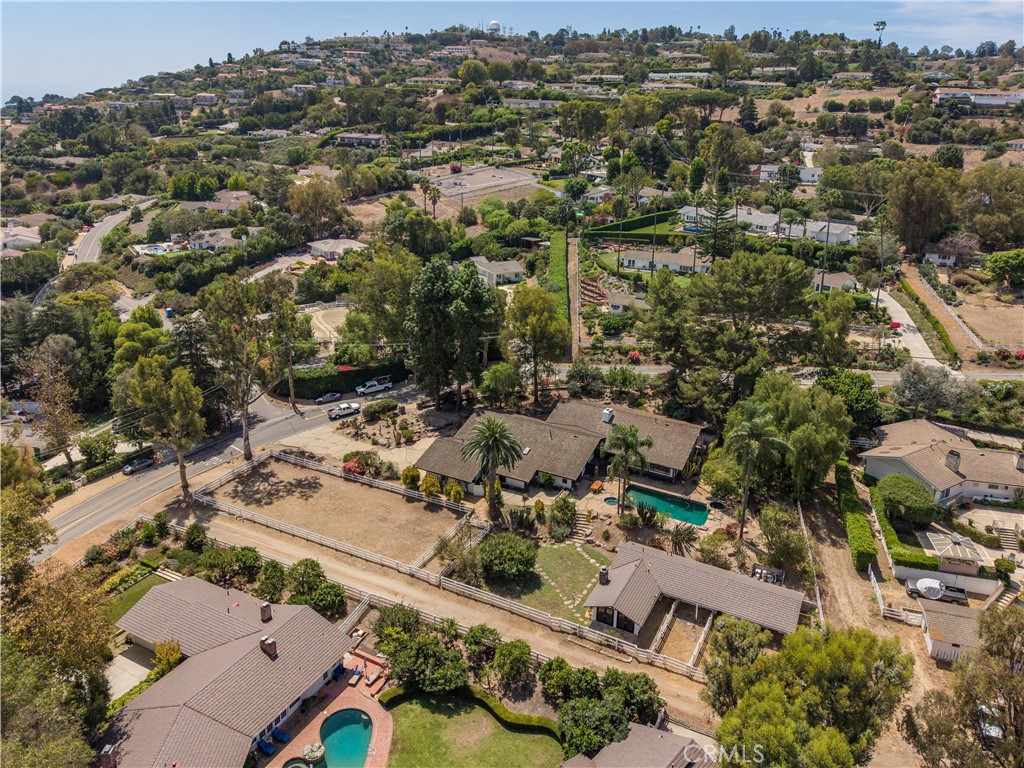 main property photo 59