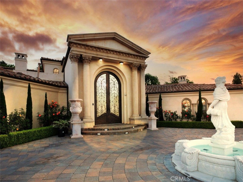 main property photo 11