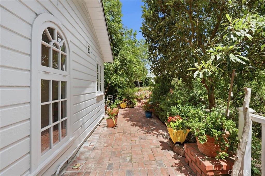 main property photo 54