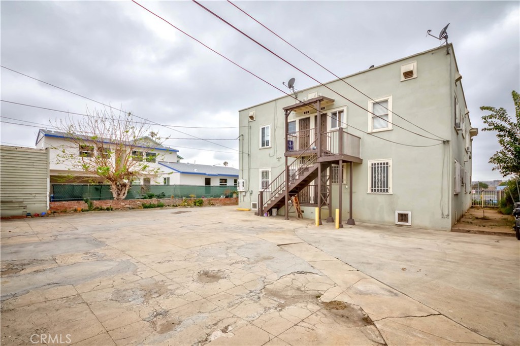 main property photo 35