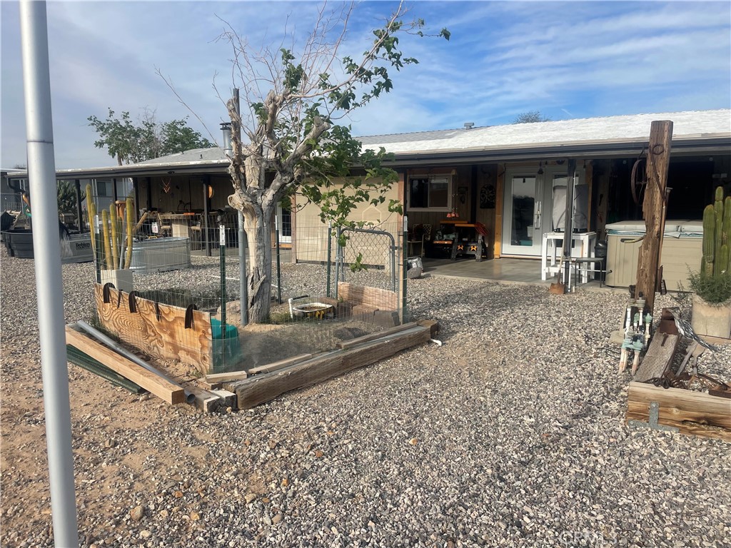 main property photo 18
