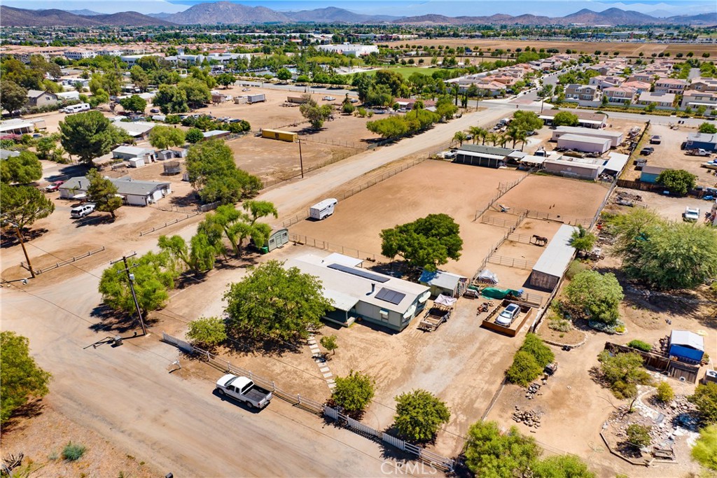 main property photo 15