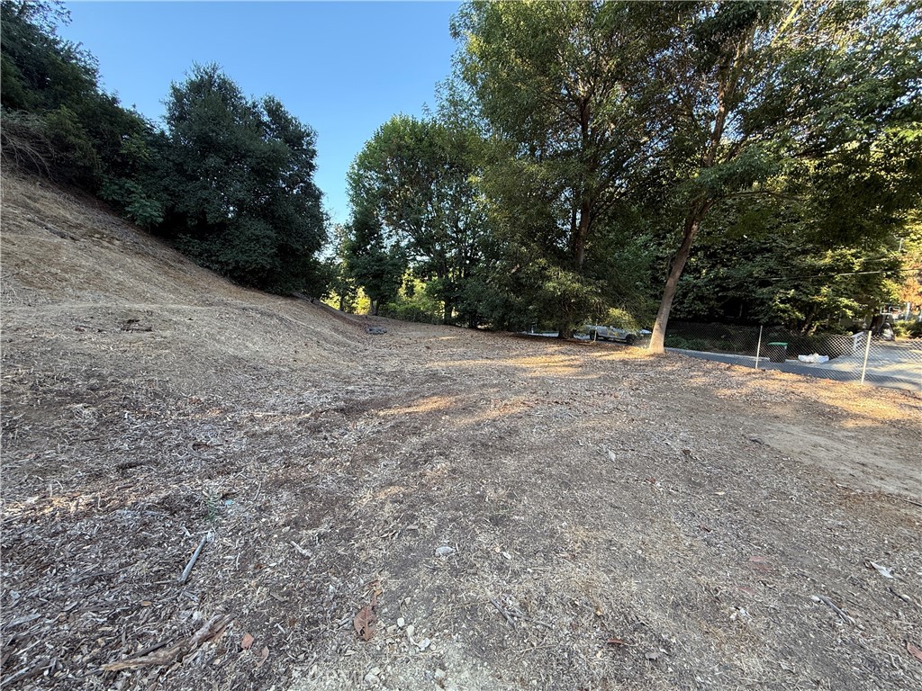 main property photo 10