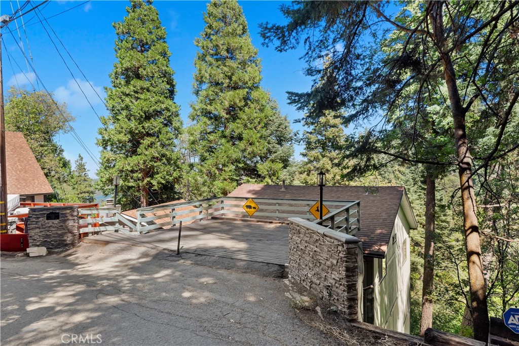 main property photo 40