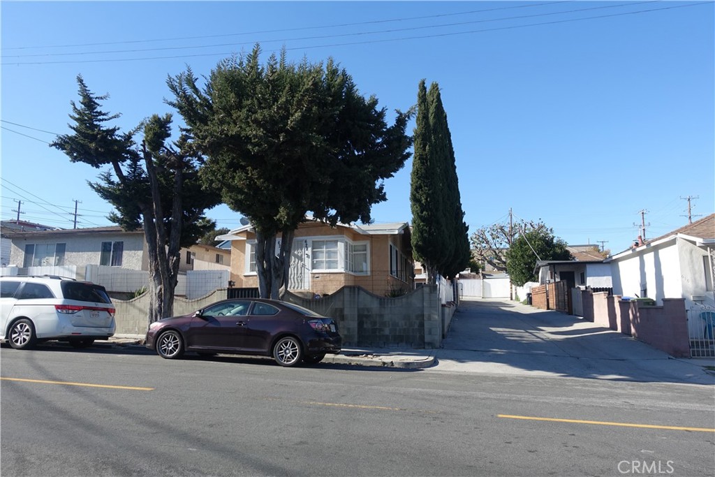 main property photo 20