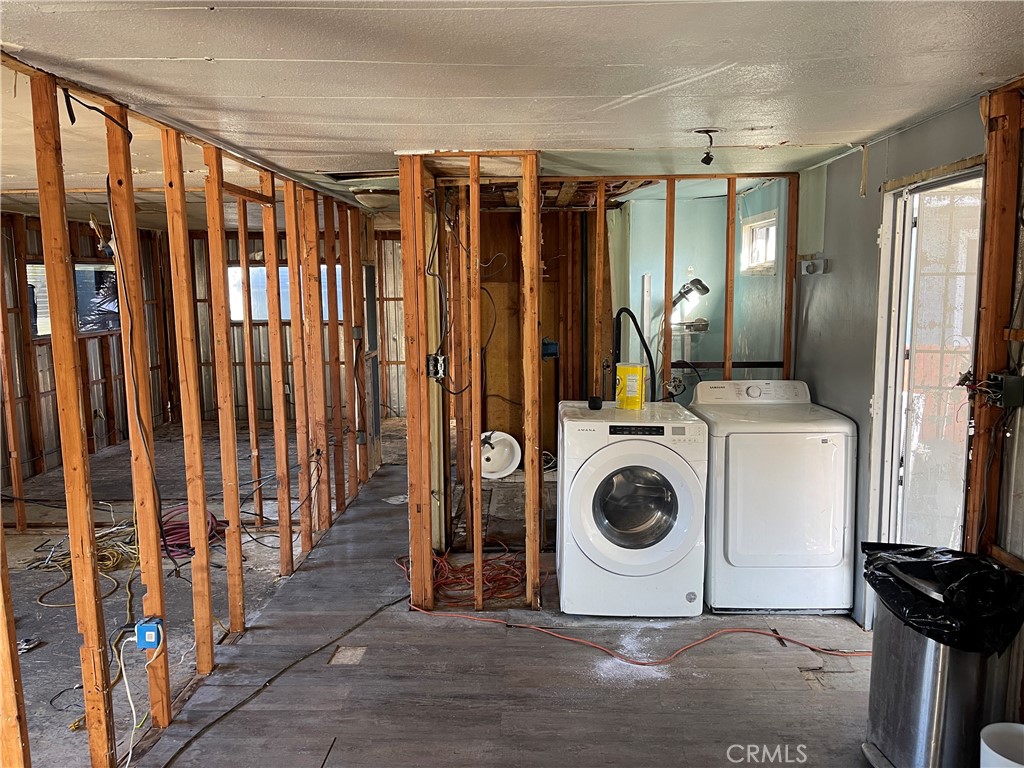 main property photo 8