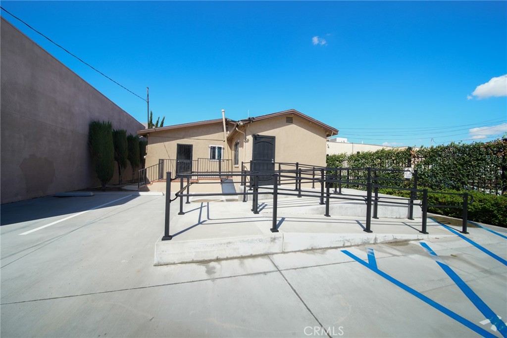 main property photo 20