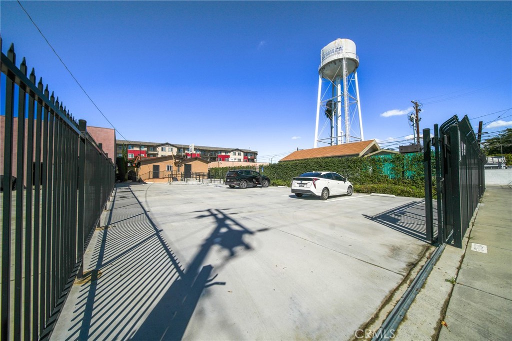 main property photo 21