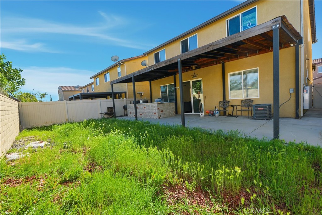 main property photo 26