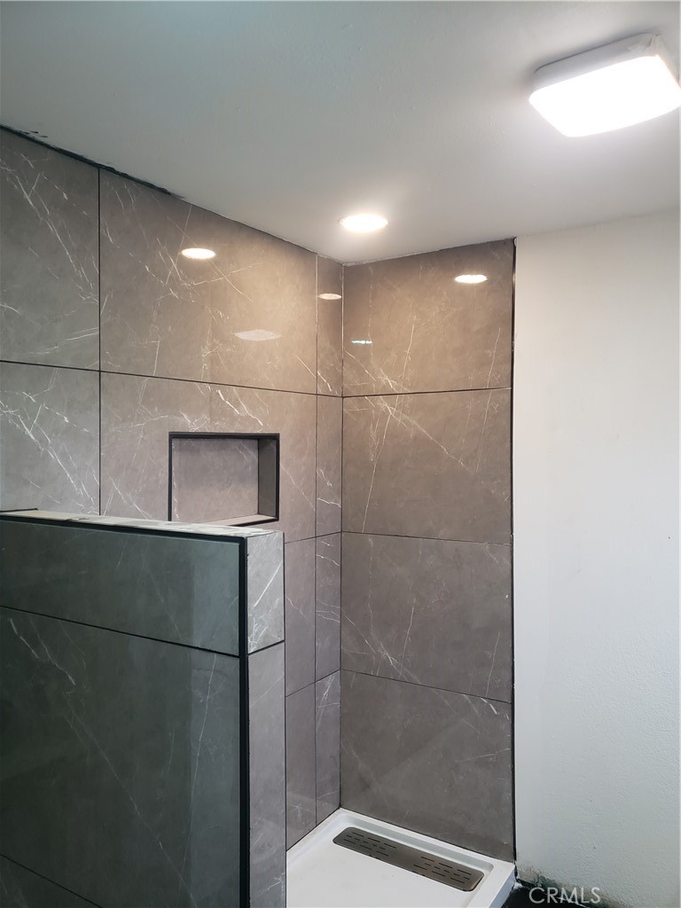 main property photo 66
