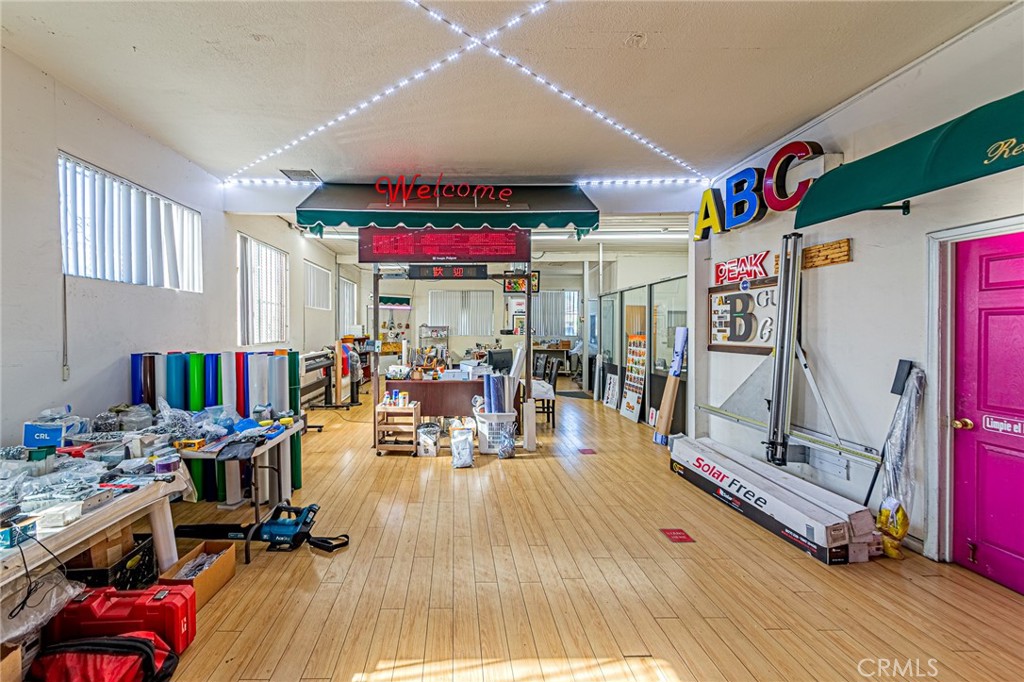 main property photo 22