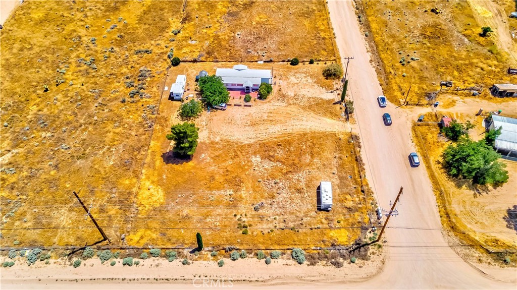 main property photo 41
