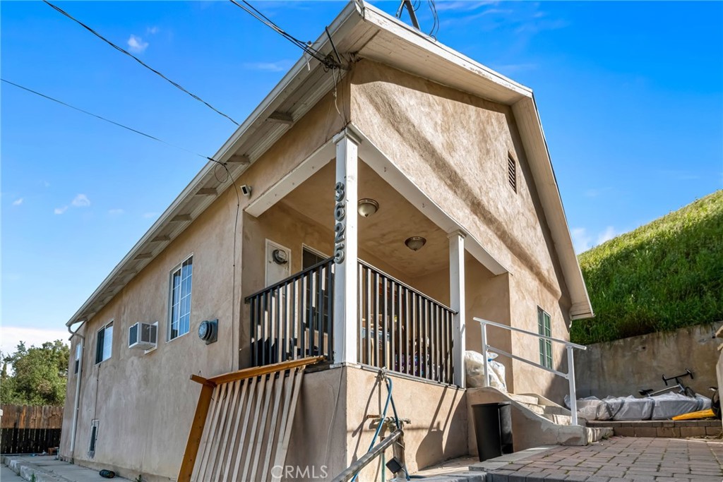 main property photo 11
