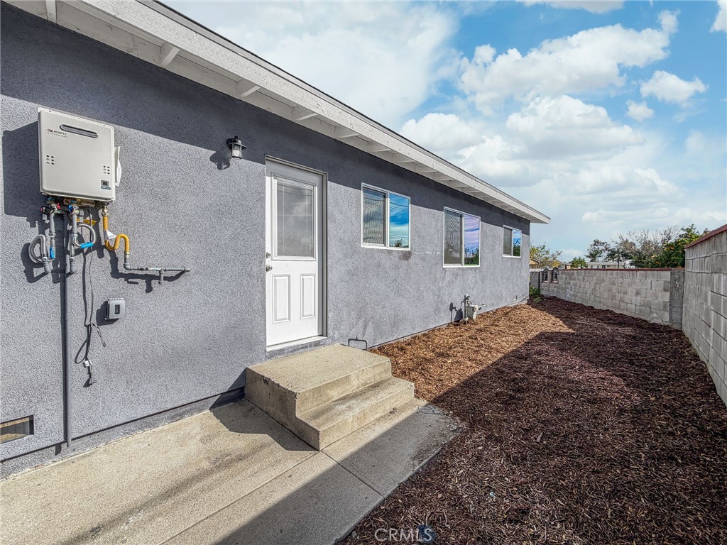 main property photo 5