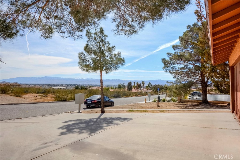 main property photo 6