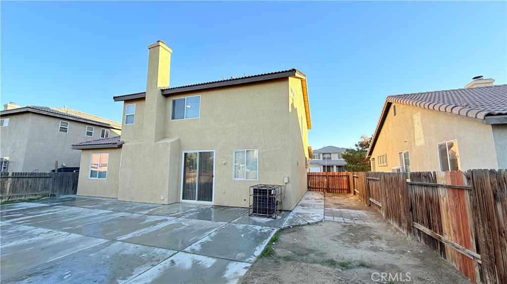 main property photo 3