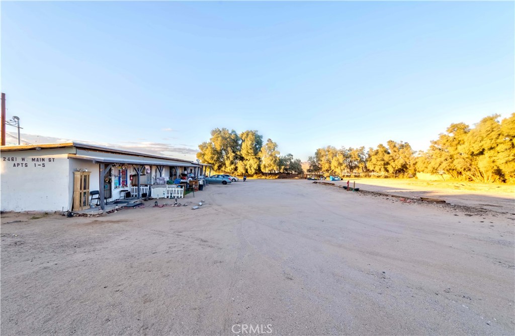main property photo 10