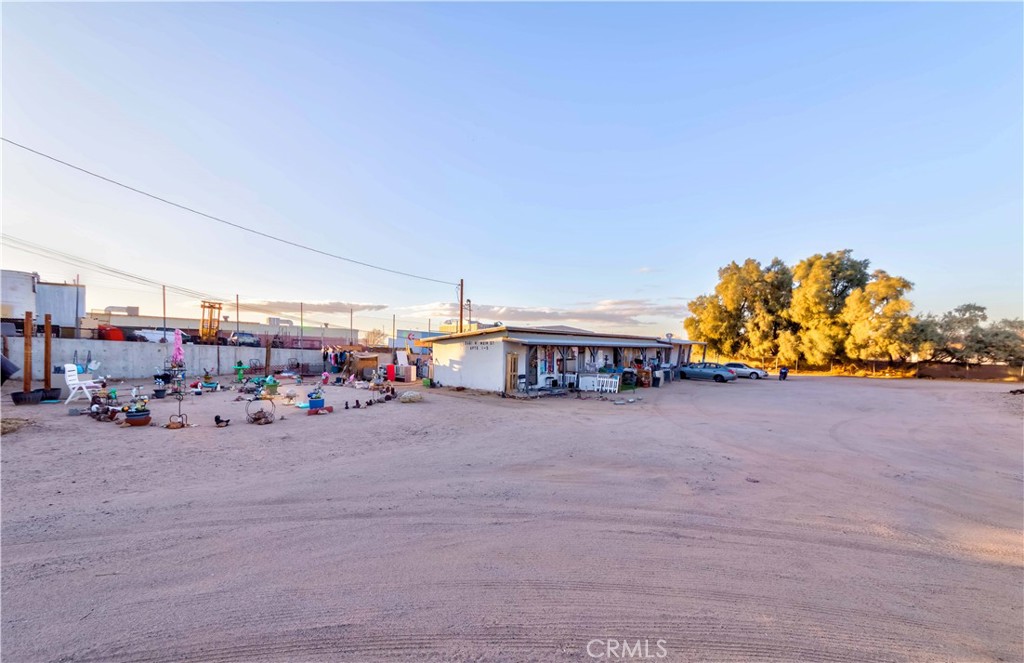 main property photo 11