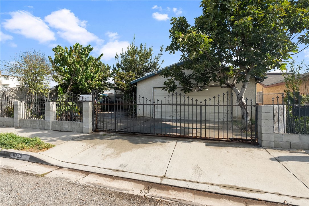 main property photo 22