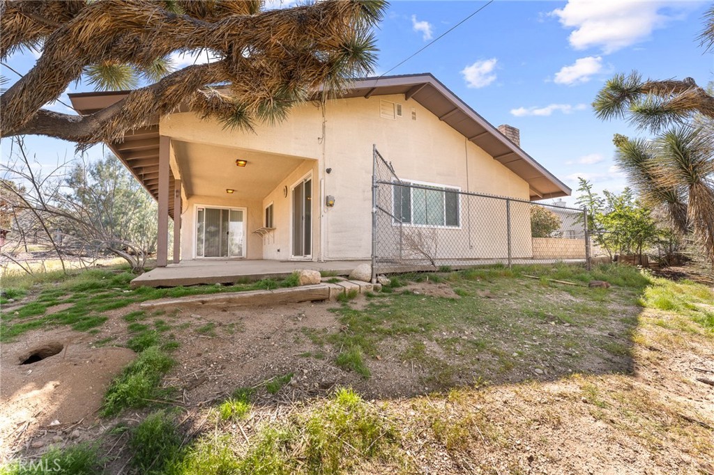 main property photo 12